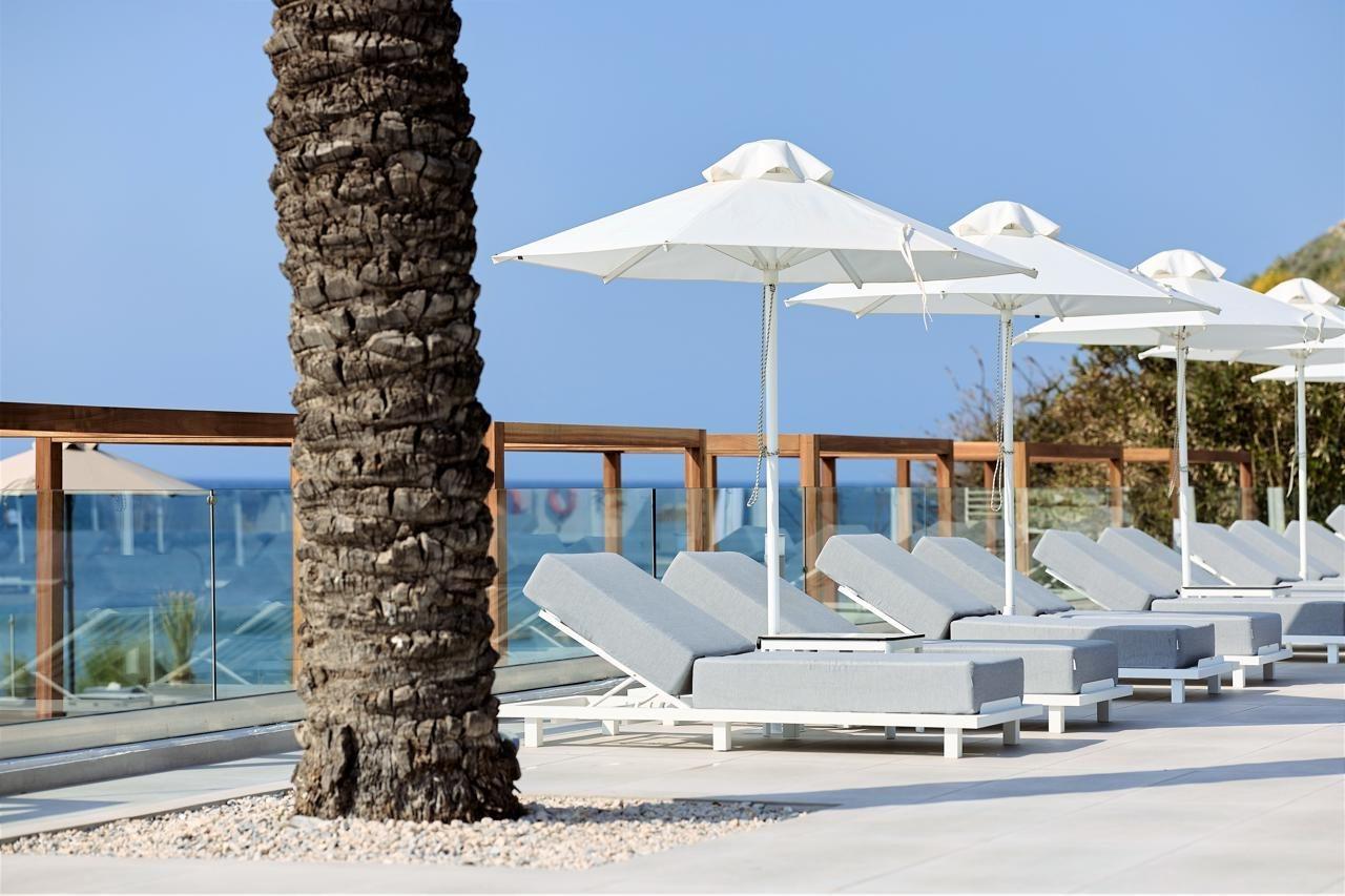 Dimitra Beach Hotel & Suites Агиос-Фокас Экстерьер фото