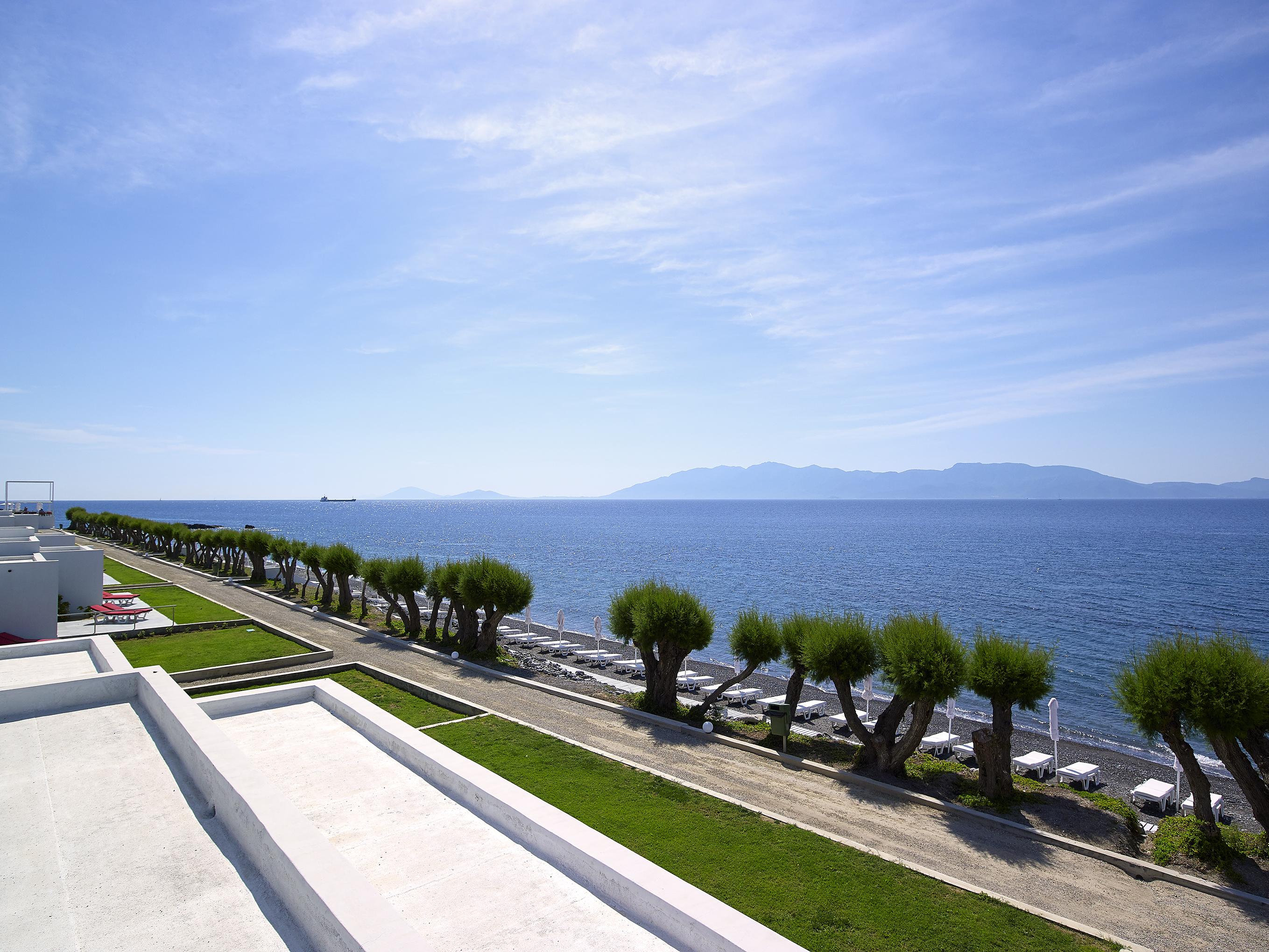 Dimitra Beach Hotel & Suites Агиос-Фокас Экстерьер фото