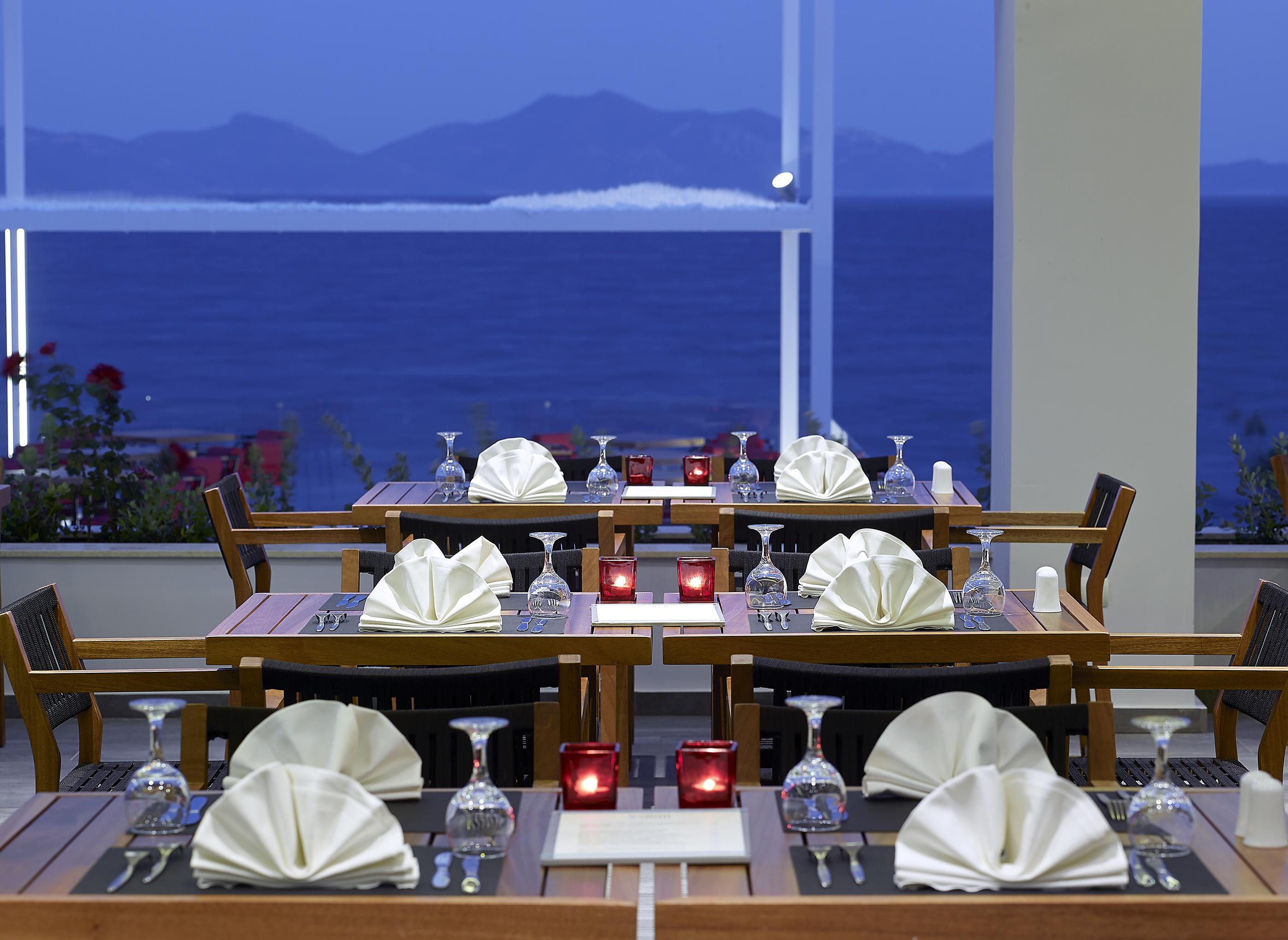 Dimitra Beach Hotel & Suites Агиос-Фокас Экстерьер фото