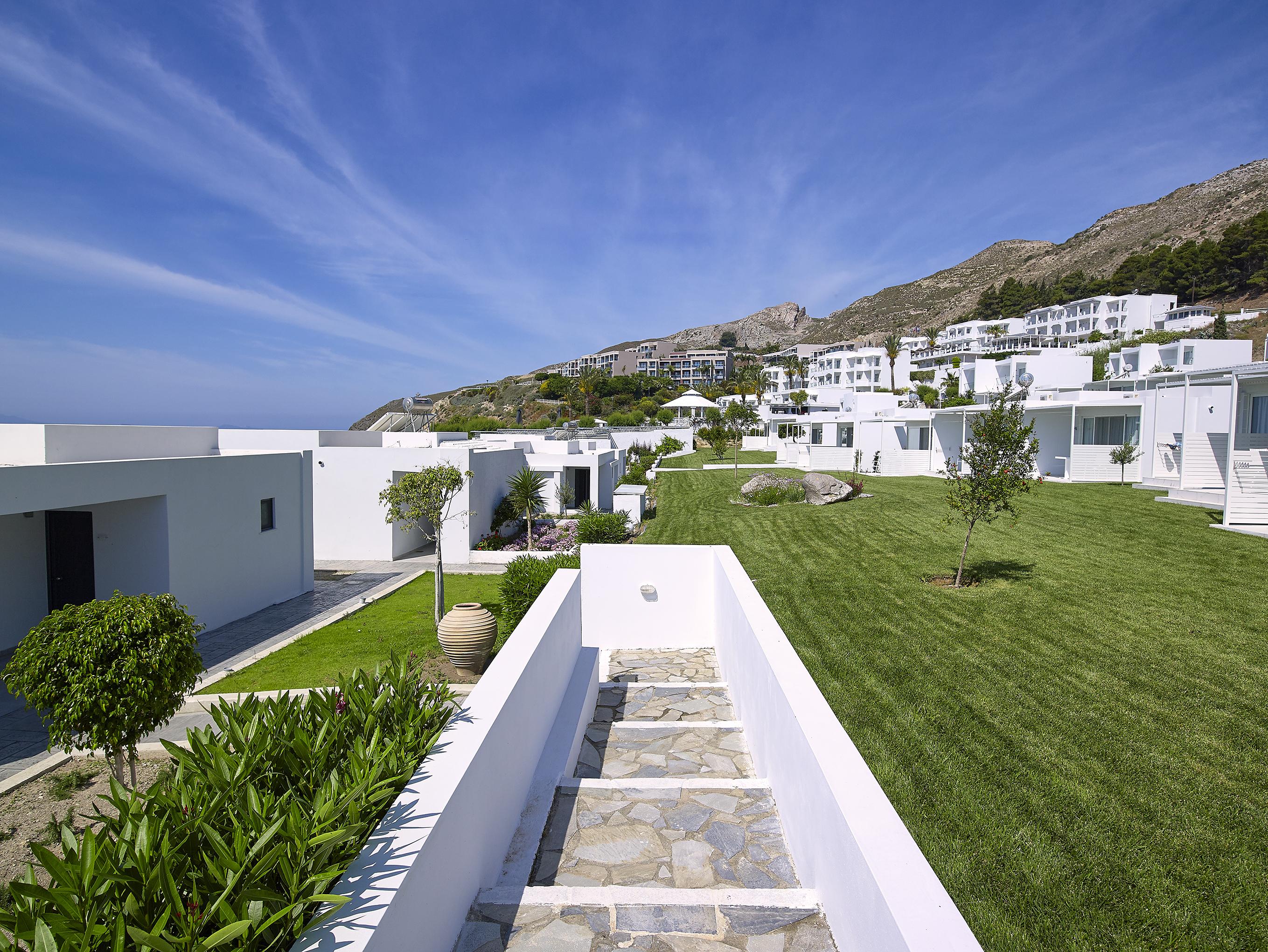 Dimitra Beach Hotel & Suites Агиос-Фокас Экстерьер фото