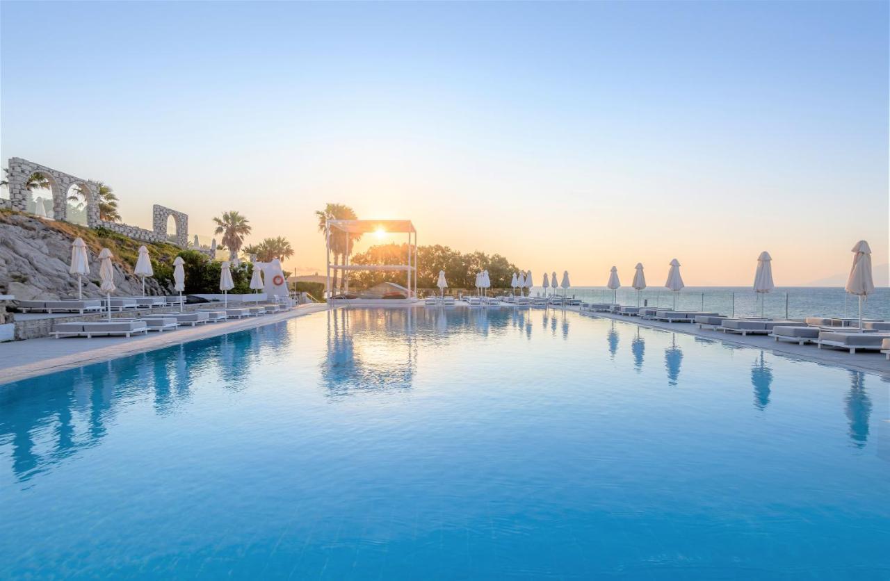 Dimitra Beach Hotel & Suites Агиос-Фокас Экстерьер фото